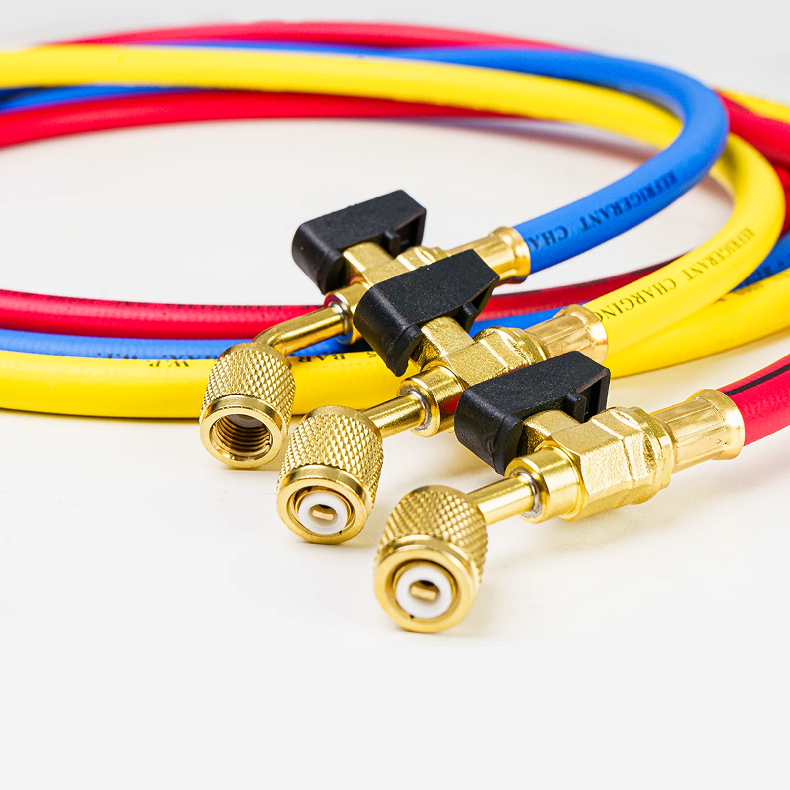 Elitech BVH-15SET-3 1/4" Ball Valve Refrigerant Charging Hoses, 60", 800 PSI, for R134A R410A R22 R12 Refrigerant Systems - Image 3